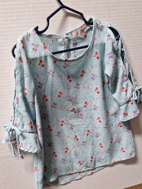 Magenta Light Blue Floral Cold-Shoulder Blouse with Tie Sleeves